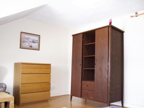 Leith City Centre Guesthouse Apartment : photo 5 de la chambre grande chambre double 