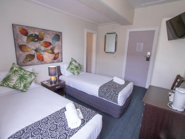 Hotel Waterloo & Backpackers : photo 6 de la chambre chambre double ou lits jumeaux