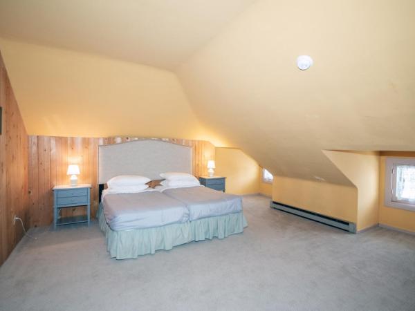 Looking Glass Inn : photo 5 de la chambre family suite (hideaway)