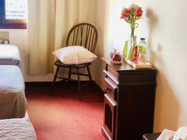 Kalken Hotel by MH : photo 1 de la chambre chambre triple