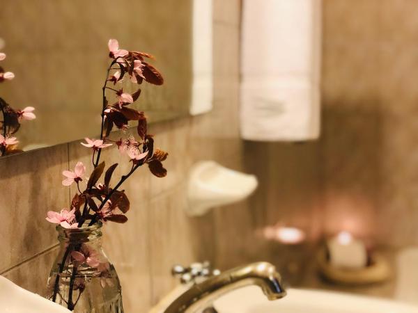 Kalken Hotel by MH : photo 2 de la chambre chambre triple