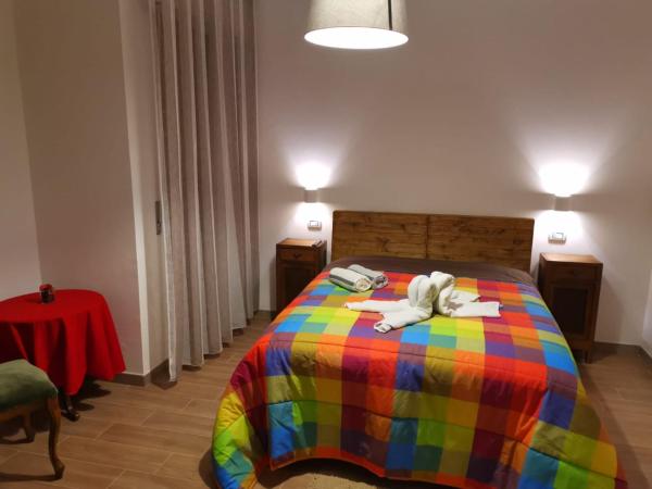 B&B Belli Dentro : photo 7 de la chambre chambre double avec salle de bains privative extérieure