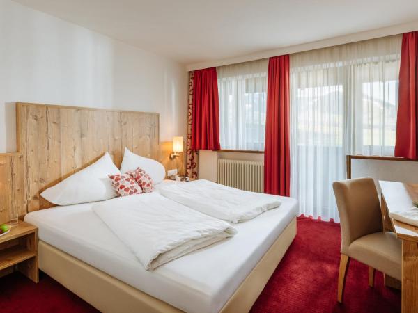 Hotel Kögele mit Restaurant bei Innsbruck Axamer Lizum : photo 7 de la chambre chambre double standard avec balcon 