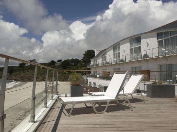 Les Sables Blancs : photo 7 de la chambre suite glénan - vue sur mer