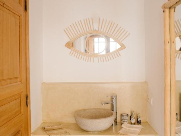 Riad Le Pèlerin : photo 8 de la chambre chambre double ou lits jumeaux standard