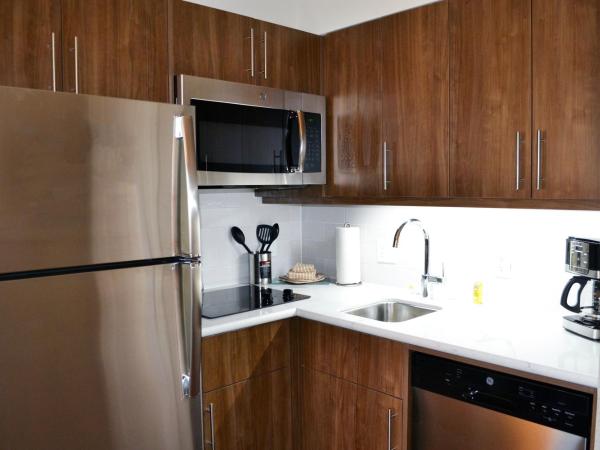 Staybridge Suites - Red Deer North, an IHG Hotel : photo 7 de la chambre suite studio queen