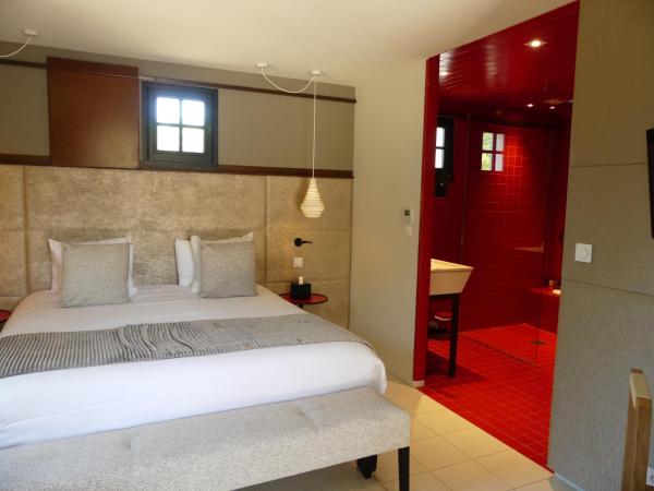 Hotel Pont Levis - Franck Putelat : photo 3 de la chambre suite junior