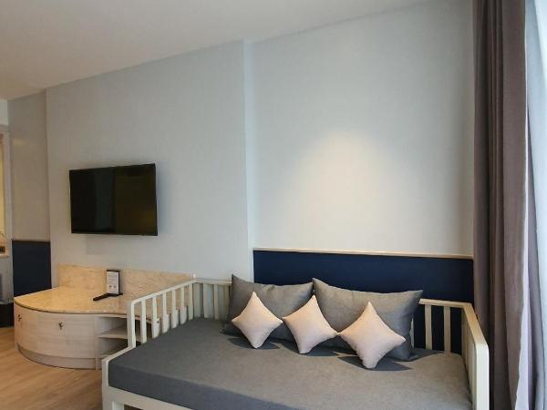 Seabed Grand Hotel Phuket - SHA Extra Plus : photo 9 de la chambre chambre double ou lits jumeaux deluxe - vue sur piscine