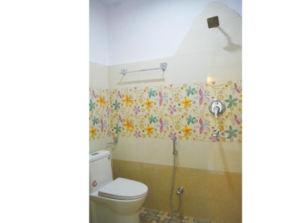 Hotel Rupee Pvt. Ltd. : photo 1 de la chambre chambre double deluxe avec lit d'appoint