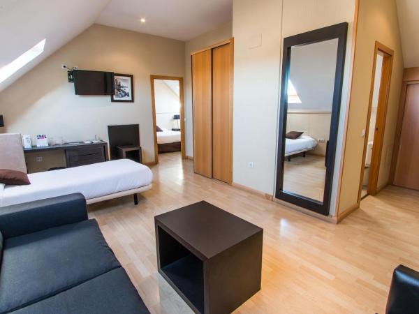 Hotel Suites Feria de Madrid : photo 1 de la chambre suite familiale