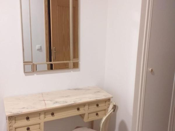 Hotel Maritimo : photo 9 de la chambre chambre double ou lits jumeaux