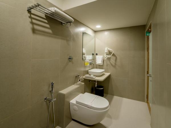 Hotel Pleasant Lake : photo 4 de la chambre chambre double deluxe