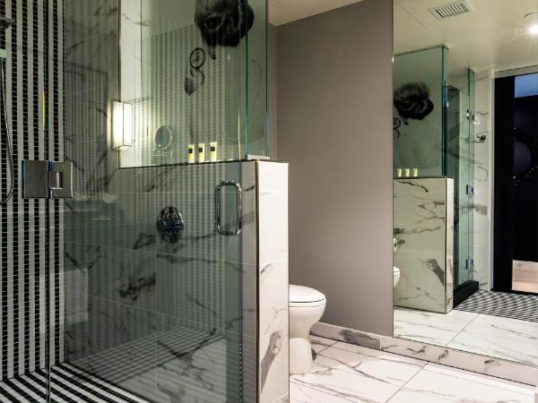 Hotel Indigo - Los Angeles Downtown, an IHG Hotel : photo 7 de la chambre suite lit king-size - vue sur ville