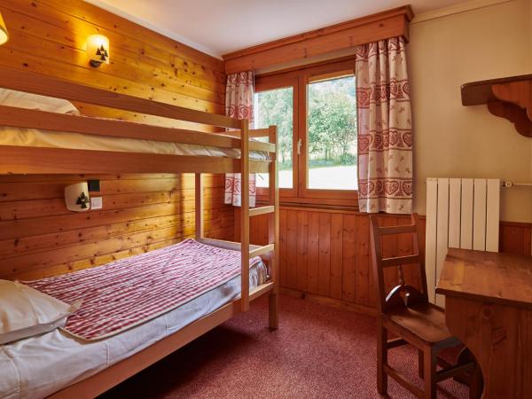 Hôtel Vacances Bleues Les Chalets du Prariand : photo 3 de la chambre chambre quadruple standard
