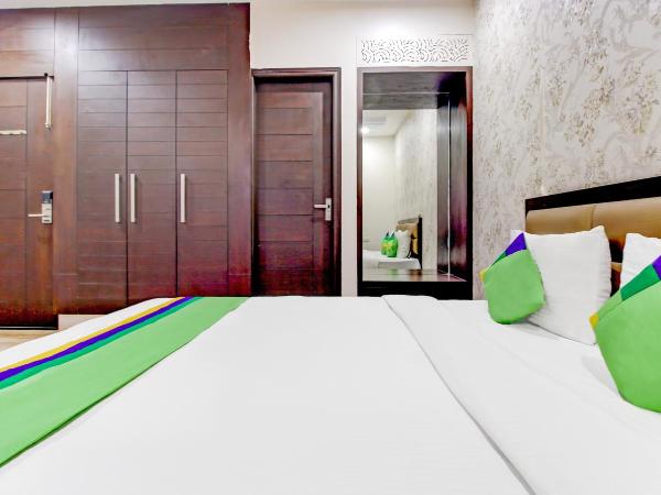 Treebo M2M Residency Sector 46 : photo 8 de la chambre chambre double deluxe