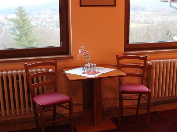 Pension Lukas : photo 1 de la chambre chambre triple confort avec douche #6