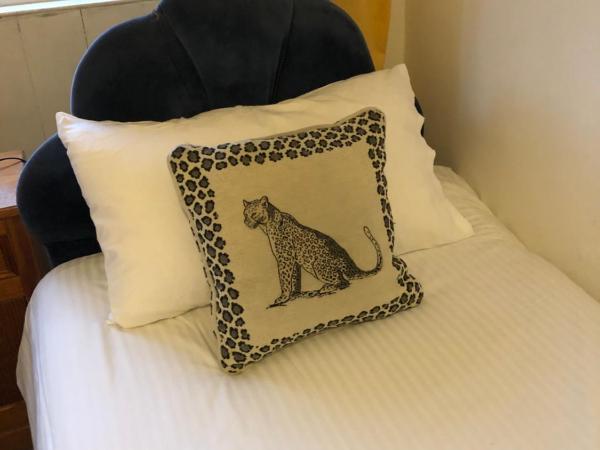 The Georgian House : photo 4 de la chambre chambre lits jumeaux