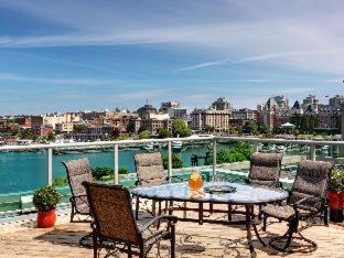 Best Western PLUS Inner Harbour Hotel : photo 8 de la chambre room #23770560