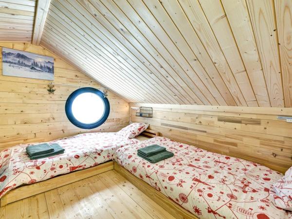 LA FERME de BELLINE Chalets ou Gîtes & SPA : photo 6 de la chambre chalet 3 chambres