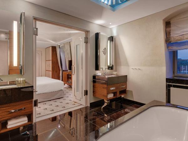Bilderberg Bellevue Hotel Dresden : photo 4 de la chambre suite junior 1 chambre lit king-size deluxe