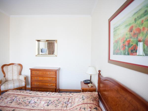 Hotel Szydłowski : photo 7 de la chambre suite