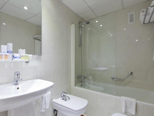 Espahotel Plaza Basílica : photo 8 de la chambre suite (2 adultes + 1 enfant)