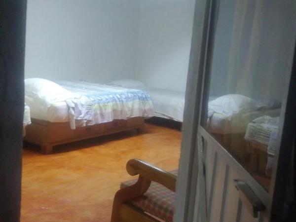 La casa del nenufar : photo 3 de la chambre chambre familiale avec salle de bains privative