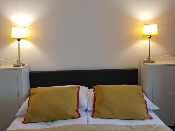 Oki Doki OLD TOWN : photo 1 de la chambre budget double room with corridor bathroom