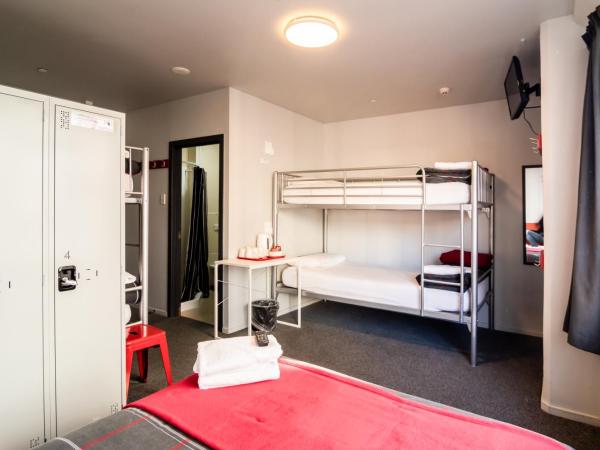 Urbanz : photo 2 de la chambre chambre familiale avec salle de bains