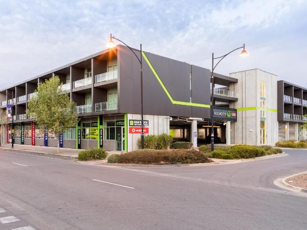 Mawson Lakes Hotel : photo 2 de la chambre one-bedroom central apartment