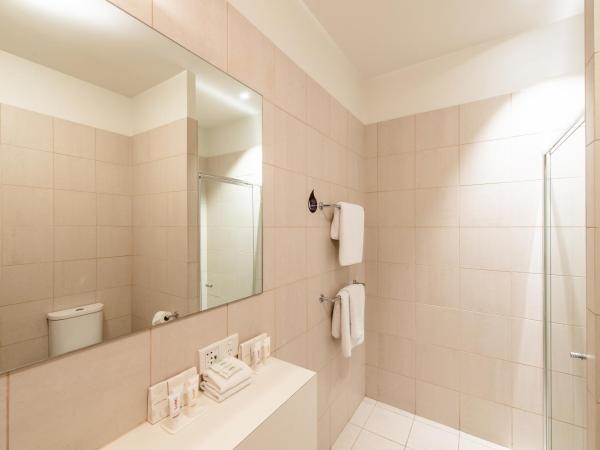 Mawson Lakes Hotel : photo 7 de la chambre chambre lit queen-size deluxe