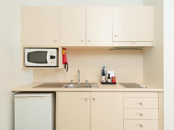 Mawson Lakes Hotel : photo 8 de la chambre suite 1 chambre