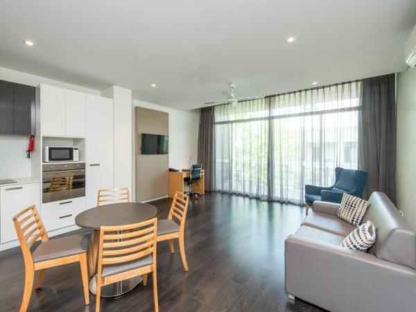 Mawson Lakes Hotel : photo 4 de la chambre one-bedroom central apartment