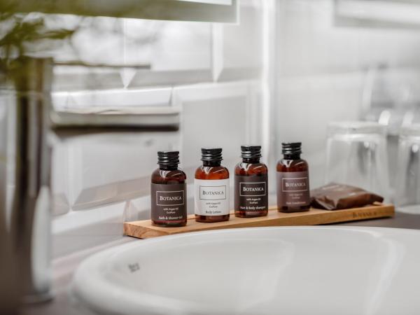 Hotel Vision Budapest by Continental Group : photo 5 de la chambre chambre double supérieure avec balconnet