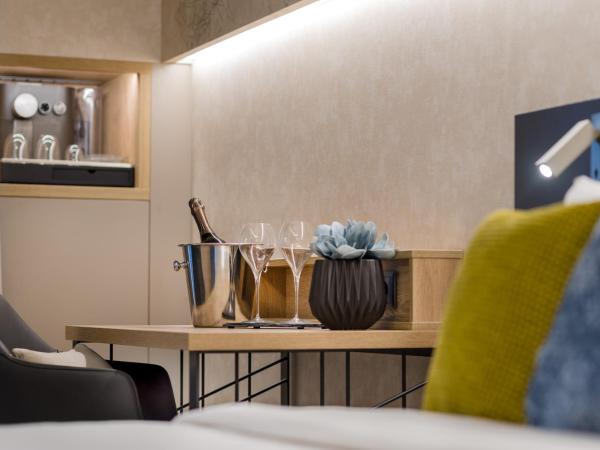 Hotel Vision Budapest by Continental Group : photo 4 de la chambre chambre double supérieure avec balconnet