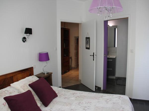 Château Besson : photo 4 de la chambre chambre lit king-size supérieure