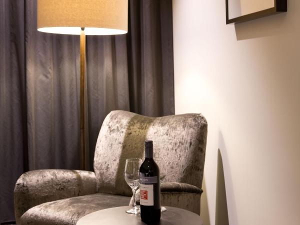 Glen Hotel and Suites : photo 5 de la chambre chambre lits jumeaux supérieure