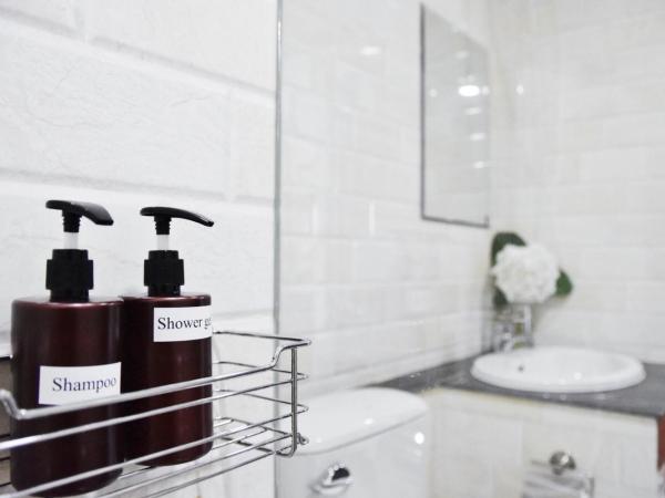 B and Y Residence : photo 8 de la chambre appartement supérieur