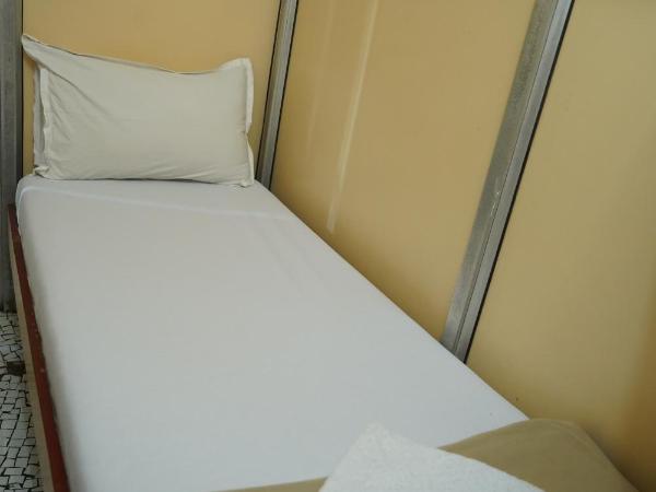 Sharda Residency : photo 1 de la chambre lit simple en dortoir