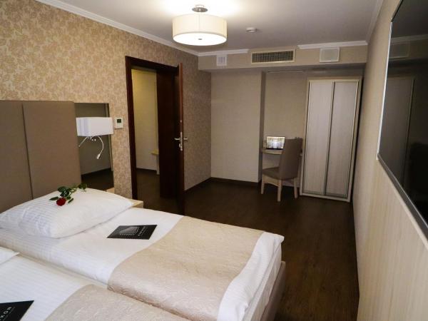 Kompleks restauracyjno-noclegowy Rubikon : photo 2 de la chambre chambre double ou lits jumeaux avec salle de bains