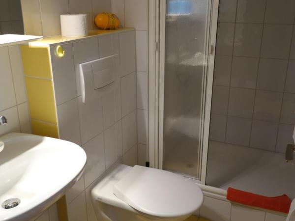 ARNOLDS Bed & Breakfast : photo 4 de la chambre chambre double standard