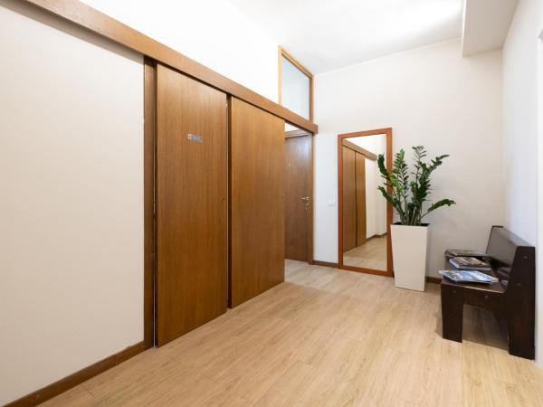 Cute & Cozy rooms train station : photo 9 de la chambre chambre double avec terrasse