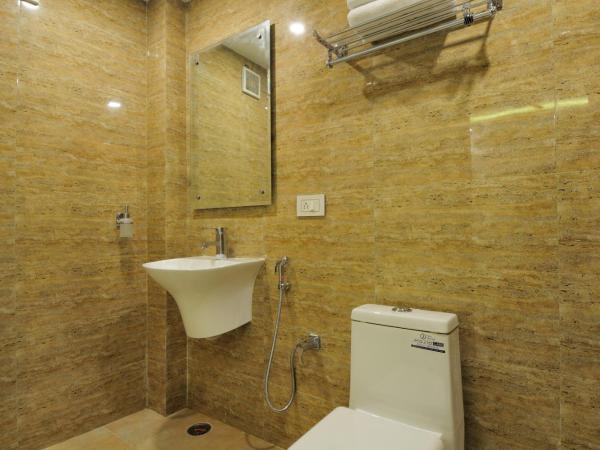 Hotel Yuvraj Deluxe : photo 9 de la chambre chambre double ou lits jumeaux deluxe supérieure 