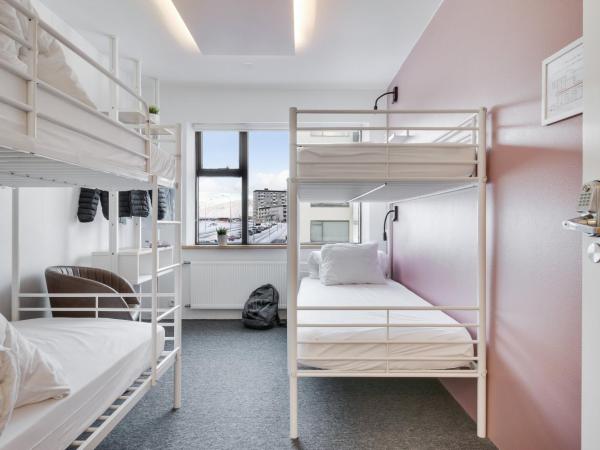 Lækur Hostel : photo 1 de la chambre lit dans dortoir mixte de 4 lits