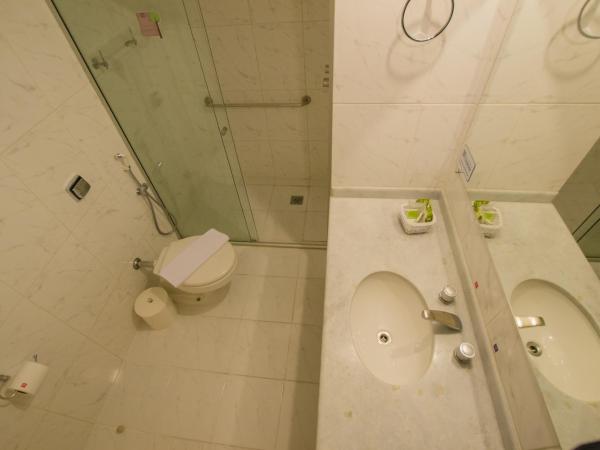 SJ Executive - San Juan Curitiba : photo 2 de la chambre chambre double exécutive