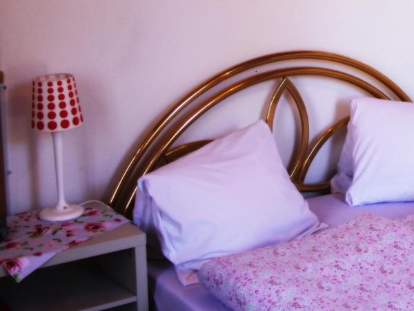 BasicRooms Hotel : photo 1 de la chambre chambre double avec salle de bains commune