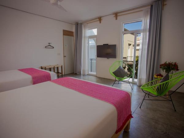 Hotel Mamá Carlota : photo 4 de la chambre chambre quadruple deluxe