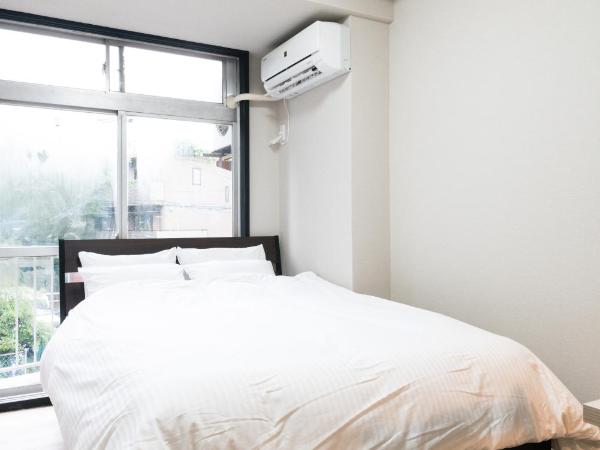 Tokyo Guest House Ouji Music Lounge : photo 5 de la chambre chambre double avec salle de bains commune