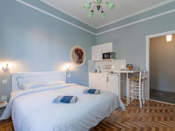 Troon of Athens Apartments : photo 1 de la chambre mercury central - no7