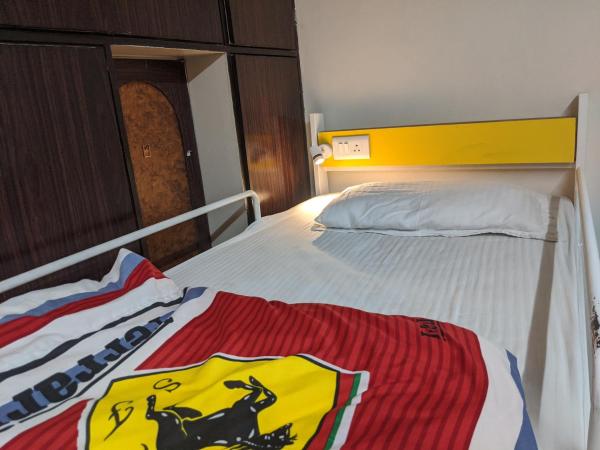 The Desire Hostel : photo 4 de la chambre lit dans dortoir mixte de 8 lits 